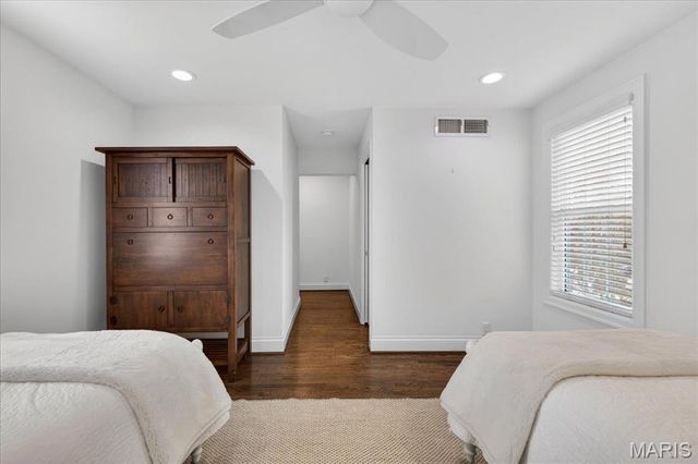 10 Daniel Road, St Louis, MO 63124