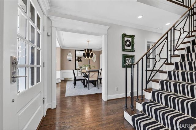 10 Daniel Road, St Louis, MO 63124