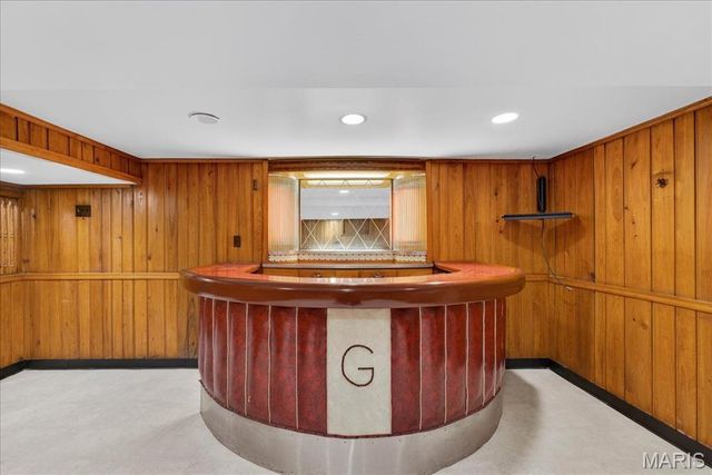 10 Daniel Road, St Louis, MO 63124