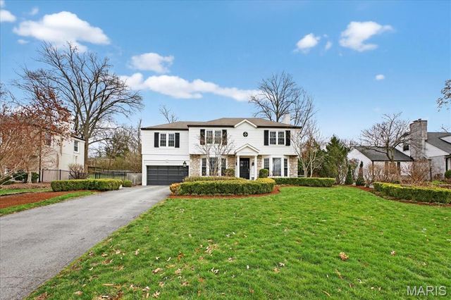 10 Daniel Road, St Louis, MO 63124