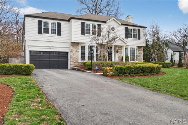 10 Daniel Road, St Louis, MO 63124