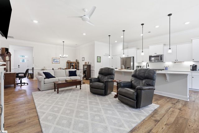 106 Gretta Trail, Pendleton, SC 29670