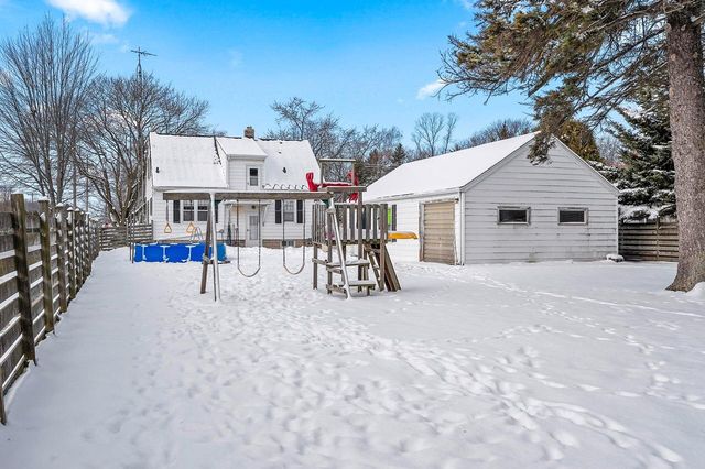 4757 Vista ROAD, Manitowoc, WI 54220