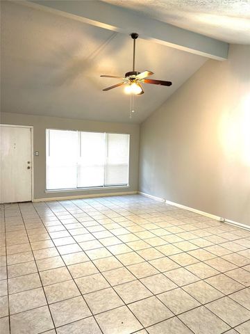 2351 Spring Dusk Lane, Spring, TX 77373