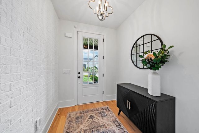 7082 Balcolm Ct, College Grove, TN 37046