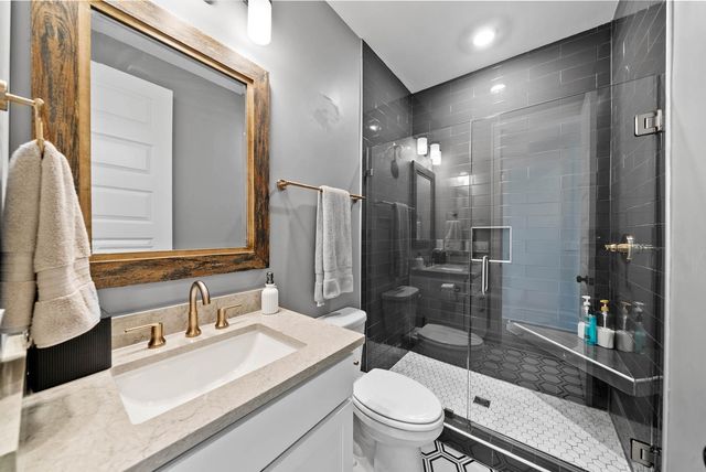 7082 Balcolm Ct, College Grove, TN 37046