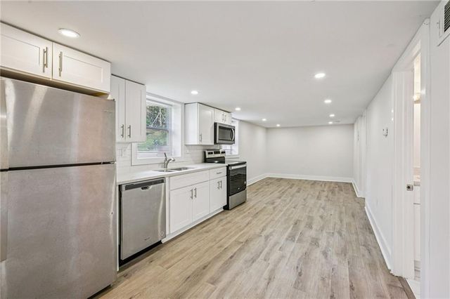 1914 North Avenue NW, Atlanta, GA 30318