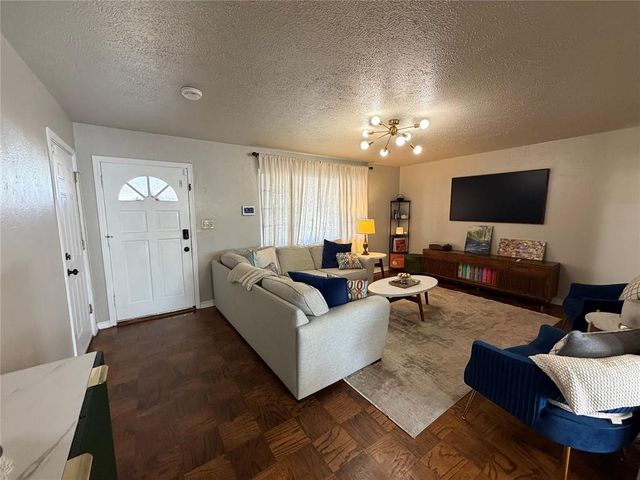 2024 NW 44th Street, Oklahoma City, OK 73118