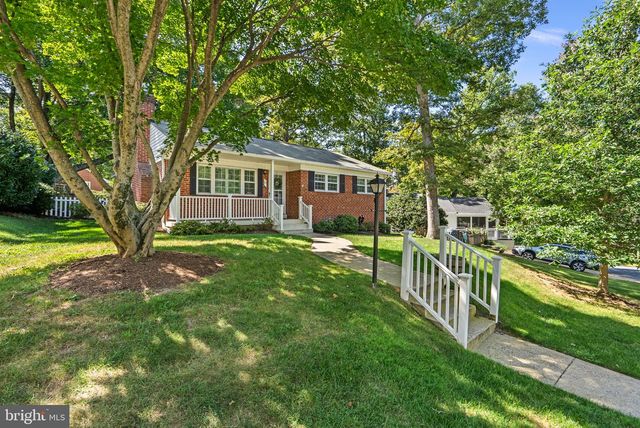 19 EASTMOOR DR, Silver Spring, MD 20901