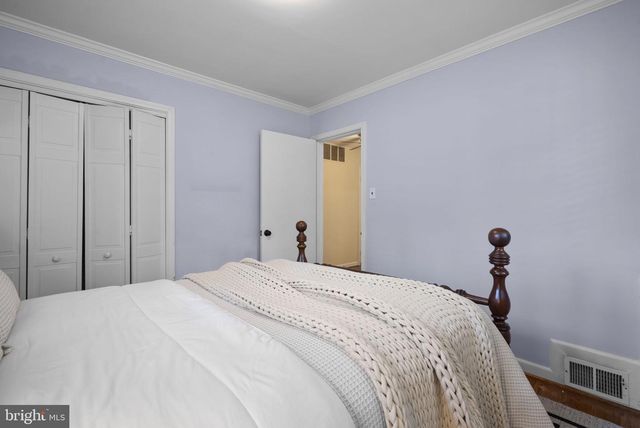19 EASTMOOR DR, Silver Spring, MD 20901