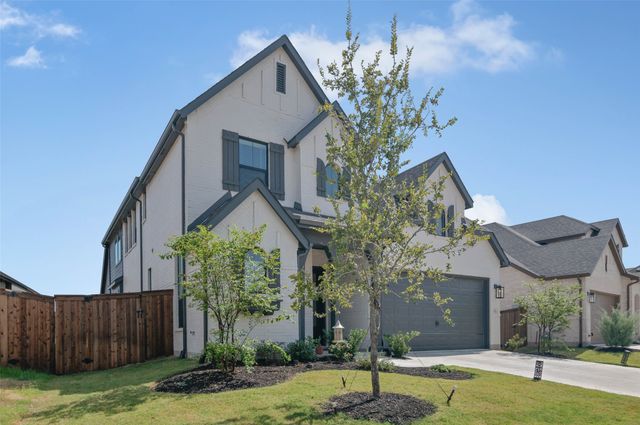 2448 Halter Drive, Aubrey, TX 76227