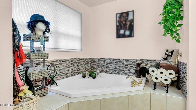 645 Reed Road, Jackson, NJ 08527