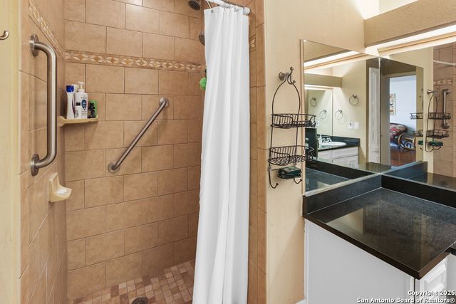 7711 Callaghan Rd Apt 802, San Antonio, TX 78229