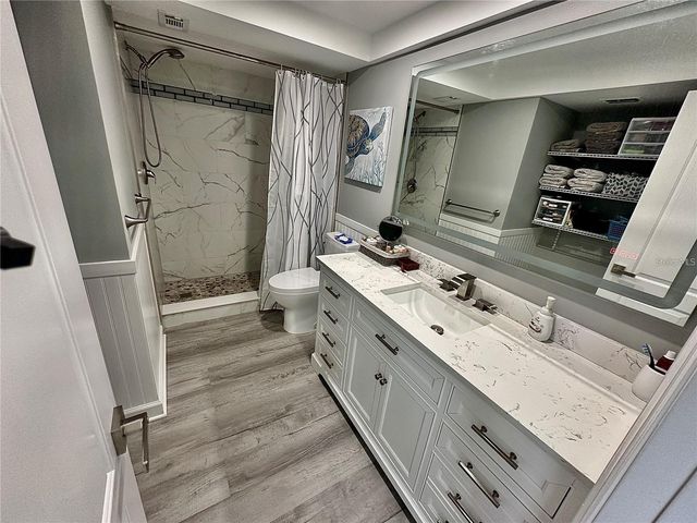 4908 38TH WAY S 401, St Petersburg, FL 33711