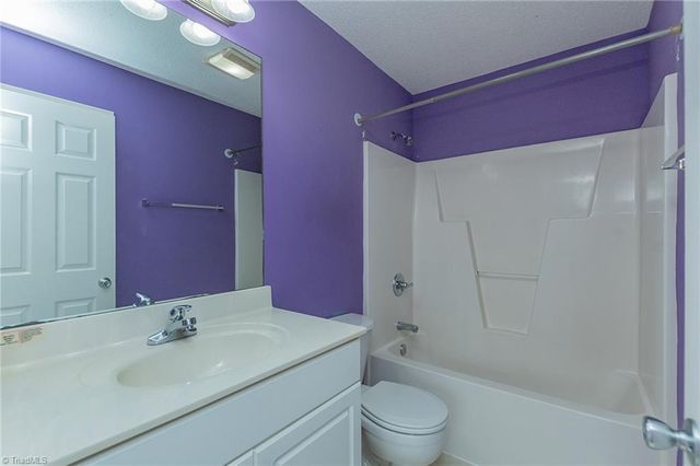 676 Old Castle Drive, Randleman, NC 27317