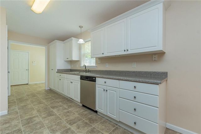 676 Old Castle Drive, Randleman, NC 27317