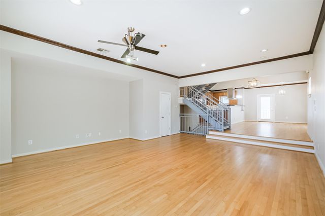 2364 Arlington Street, Houston, TX 77008