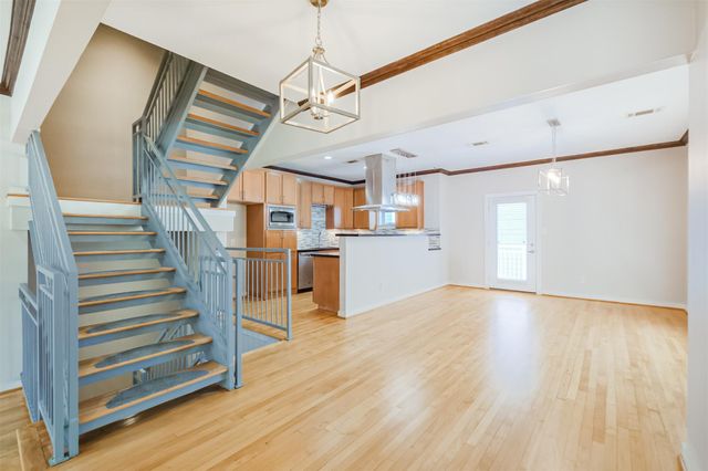 2364 Arlington Street, Houston, TX 77008