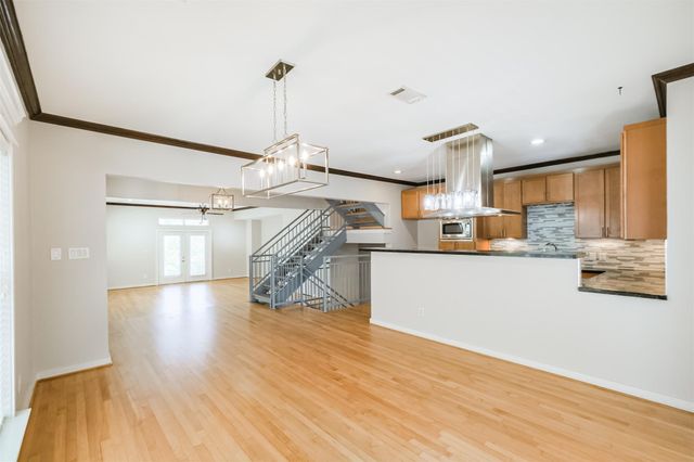 2364 Arlington Street, Houston, TX 77008