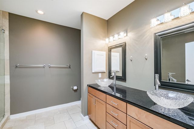 2364 Arlington Street, Houston, TX 77008