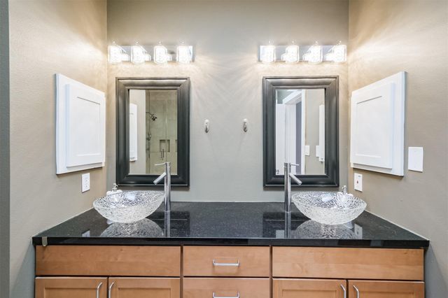 2364 Arlington Street, Houston, TX 77008