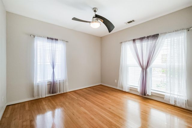 2364 Arlington Street, Houston, TX 77008
