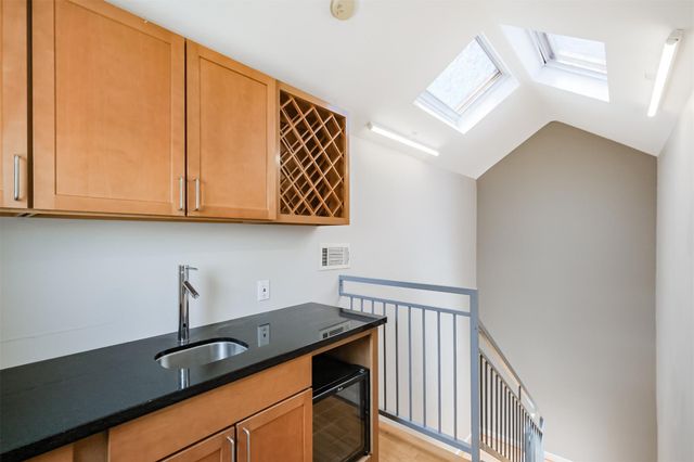 2364 Arlington Street, Houston, TX 77008