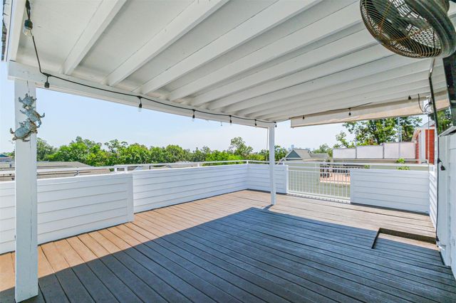 2364 Arlington Street, Houston, TX 77008