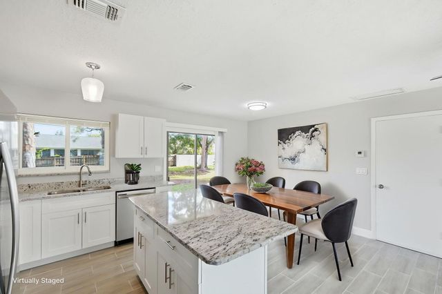 651 SE Port St Lucie Boulevard, Port St. Lucie, FL 34984, Port St Lucie, FL 34984