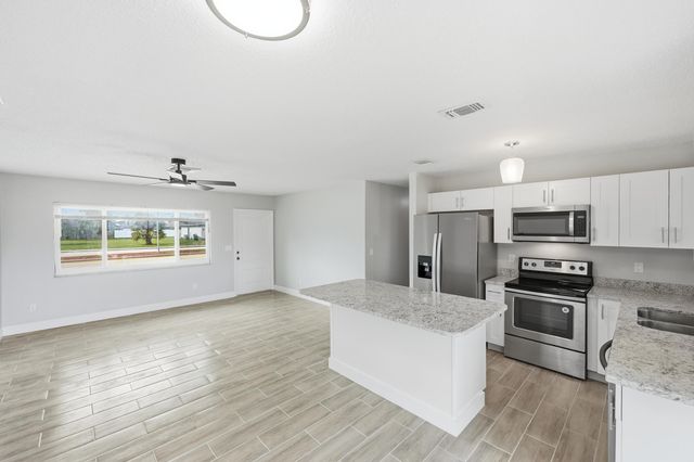 651 SE Port St Lucie Boulevard, Port St. Lucie, FL 34984, Port St Lucie, FL 34984