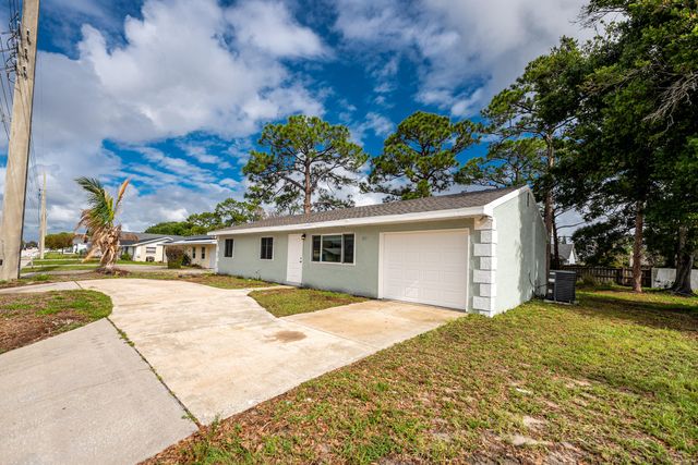 651 SE Port St Lucie Boulevard, Port St. Lucie, FL 34984, Port St Lucie, FL 34984