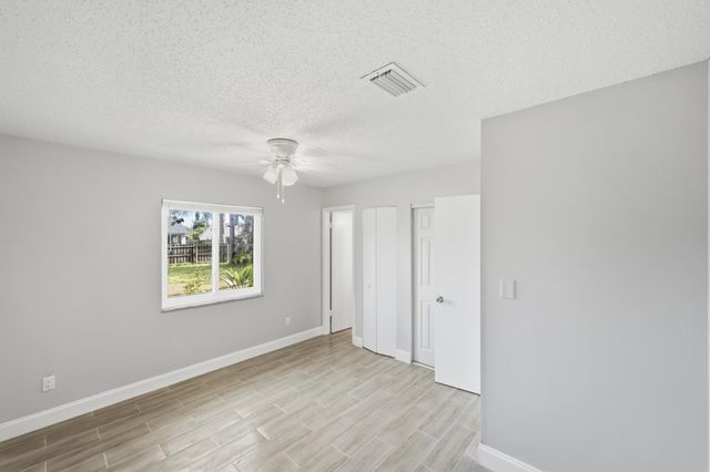 651 SE Port St Lucie Boulevard, Port St. Lucie, FL 34984, Port St Lucie, FL 34984