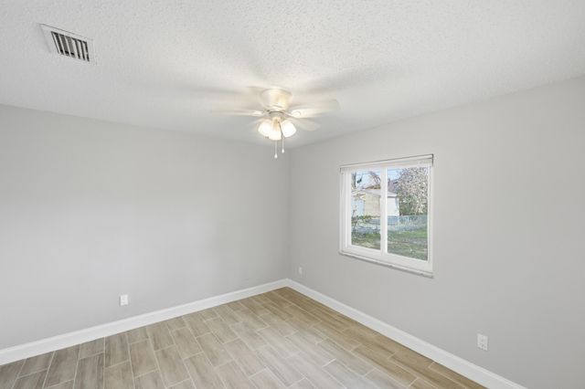 651 SE Port St Lucie Boulevard, Port St. Lucie, FL 34984, Port St Lucie, FL 34984