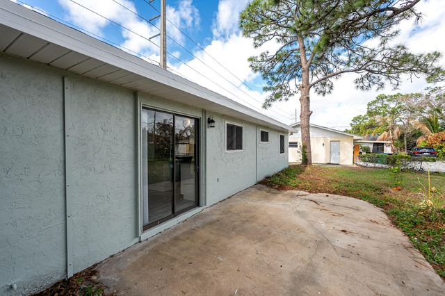 651 SE Port St Lucie Boulevard, Port St. Lucie, FL 34984, Port St Lucie, FL 34984