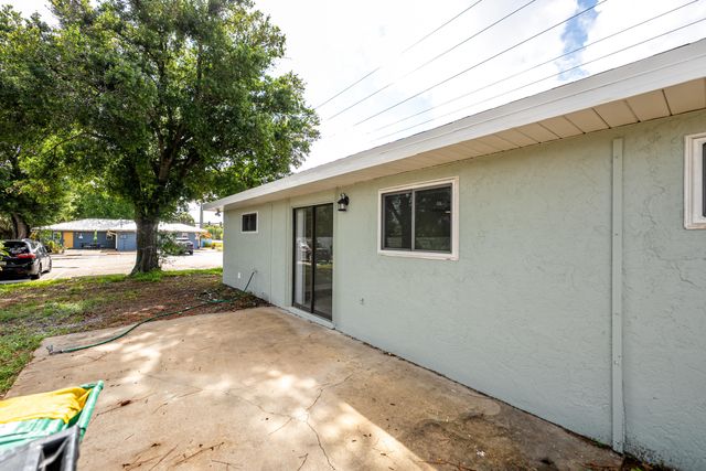 651 SE Port St Lucie Boulevard, Port St. Lucie, FL 34984, Port St Lucie, FL 34984
