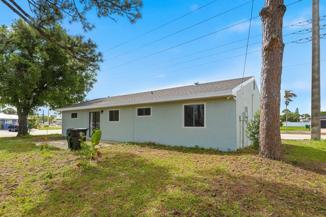 651 SE Port St Lucie Boulevard, Port St. Lucie, FL 34984, Port St Lucie, FL 34984