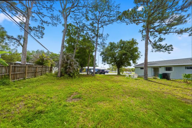 651 SE Port St Lucie Boulevard, Port St. Lucie, FL 34984, Port St Lucie, FL 34984