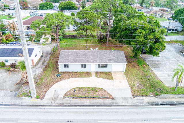 651 SE Port St Lucie Boulevard, Port St. Lucie, FL 34984, Port St Lucie, FL 34984