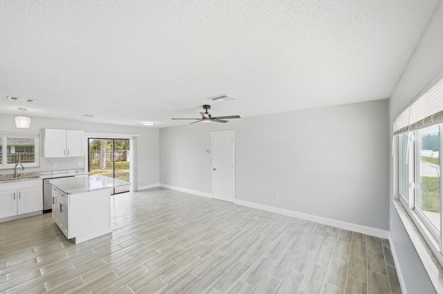651 SE Port St Lucie Boulevard, Port St. Lucie, FL 34984, Port St Lucie, FL 34984