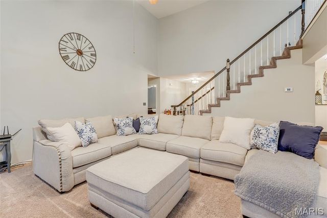 24 Meadow Woods Court, Edwardsville, IL 62025