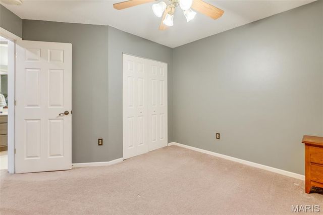 24 Meadow Woods Court, Edwardsville, IL 62025