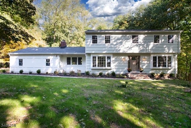 15 Quill Pen Way, Warren Twp., NJ 07059
