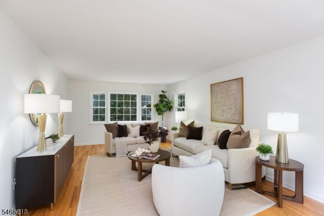 15 Quill Pen Way, Warren Twp., NJ 07059