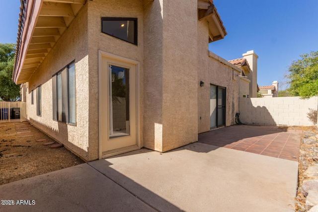 2671 N TAMARISK Street, Chandler, AZ 85224