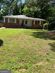 3269 Dodson Drive, East Point, GA 30344