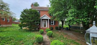 2610 VANCOUVER DR, Roanoke, VA 24012