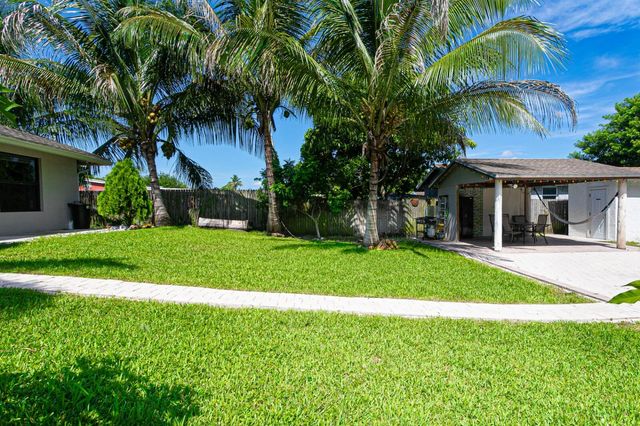 5803 Lime Road, West Palm Beach, FL 33413