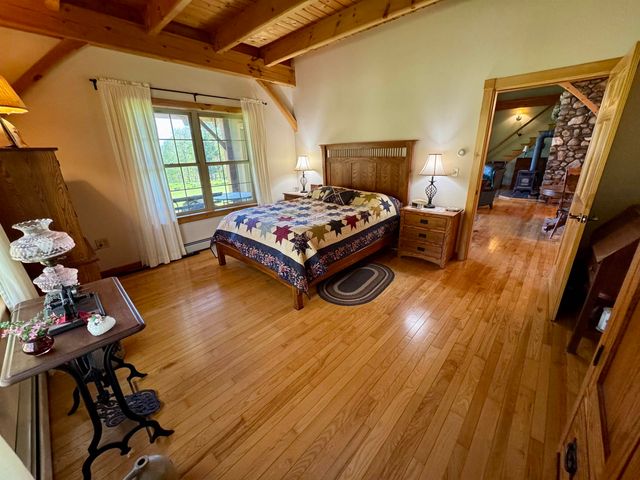 817 Topsham Road, Newbury, VT 05051