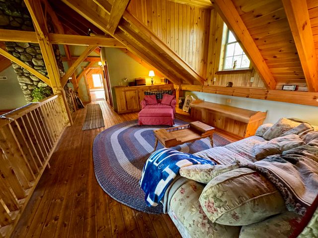 817 Topsham Road, Newbury, VT 05051
