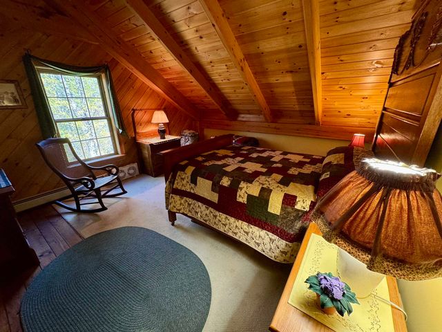 817 Topsham Road, Newbury, VT 05051